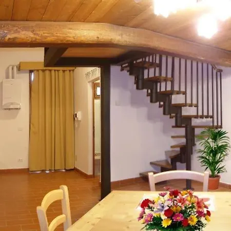 Aparthotel Terre Gialle 3*