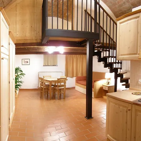 Terre Gialle Aparthotel