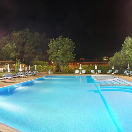 Terre Gialle Aparthotel 3*
